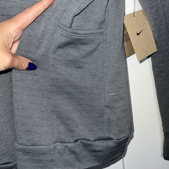 NWT Nike Therma-Fit Swift Element Long Sleeve Running Top - Smoke Grey - Picture 3 of 7
